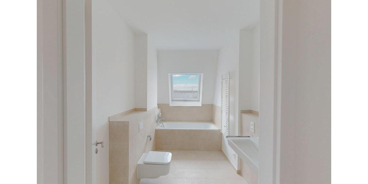 Dachgeschoßwohnung Heilbronn Kernstadt - 4 Zimmer, 147 m&sup2;, 2.150&euro; | Angebot:23051143