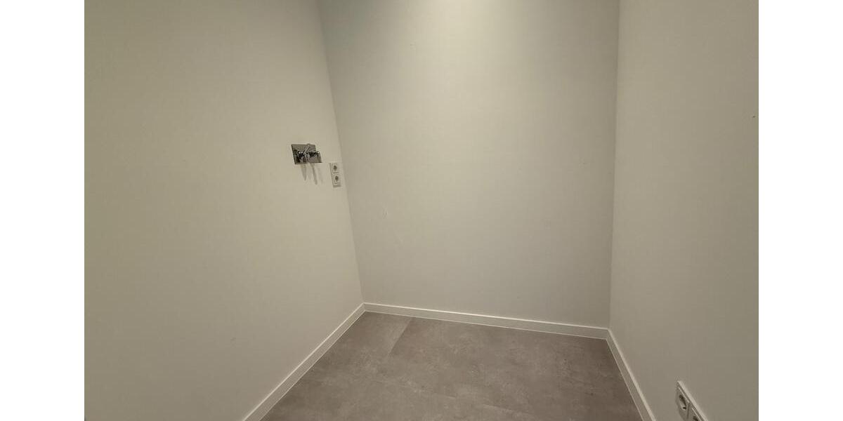 Einfamilienhaus Hameln Kernstadt - 2 Zimmer, 136 m&sup2;, 1.900&euro; | Angebot:23702601