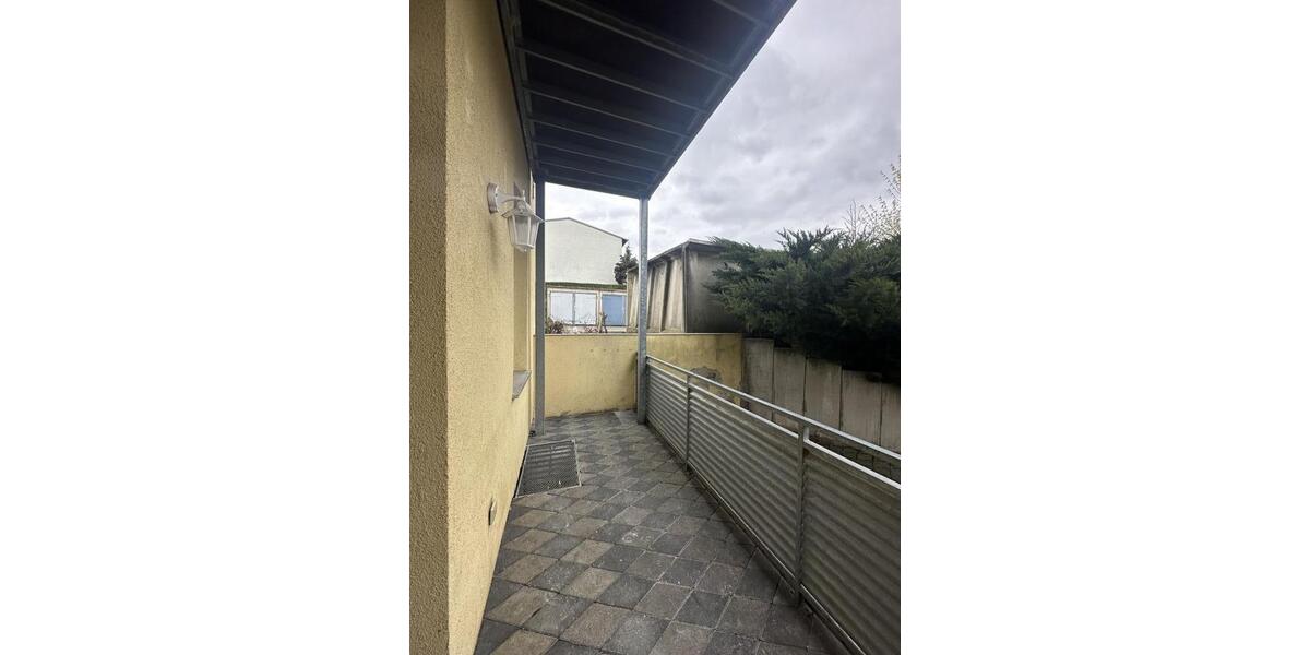 Erdgeschoßwohnung Weißenfels - 1 Zimmer, 51 m&sup2;, 308&euro; | Angebot:26167922