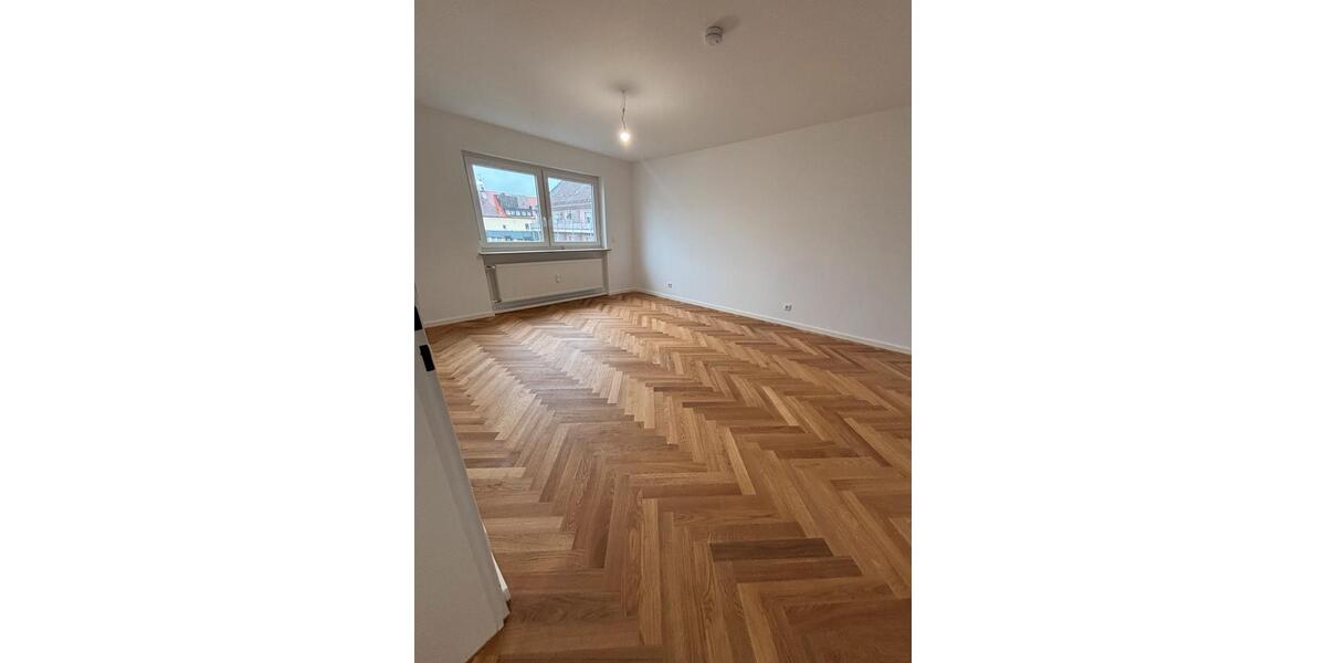 Etagenwohnung Nürnberg Gibitzenhof - 4 Zimmer, 138 m&sup2;, 2.200&euro; | Angebot:26030575