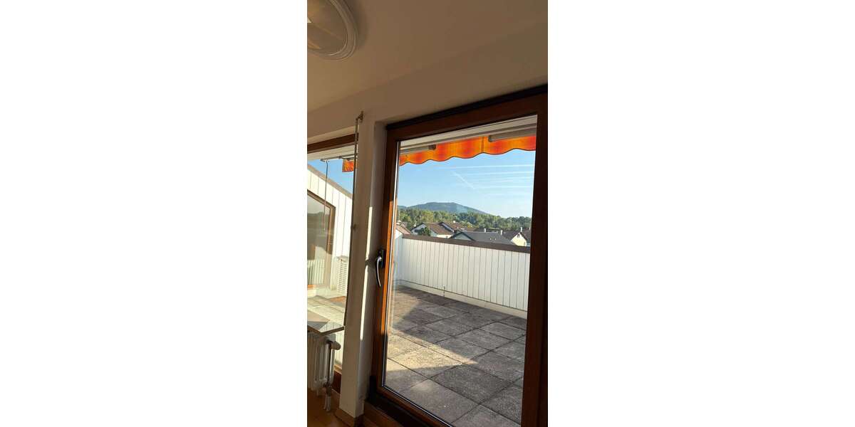 Etagenwohnung Baden-Baden Baden - 3.5 Zimmer, 103 m&sup2;, 1.220&euro; | Angebot:27119980
