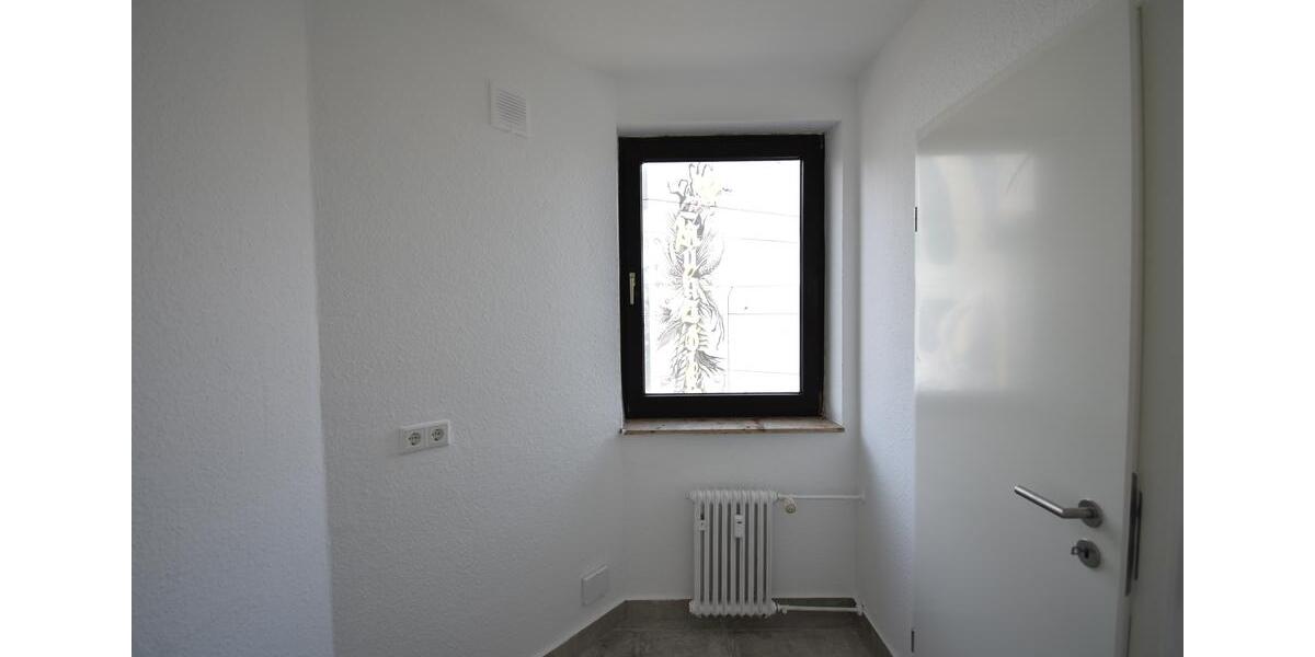 Etagenwohnung Krefeld - 1 Zimmer, 37 m&sup2;, 450&euro; | Angebot:25874914