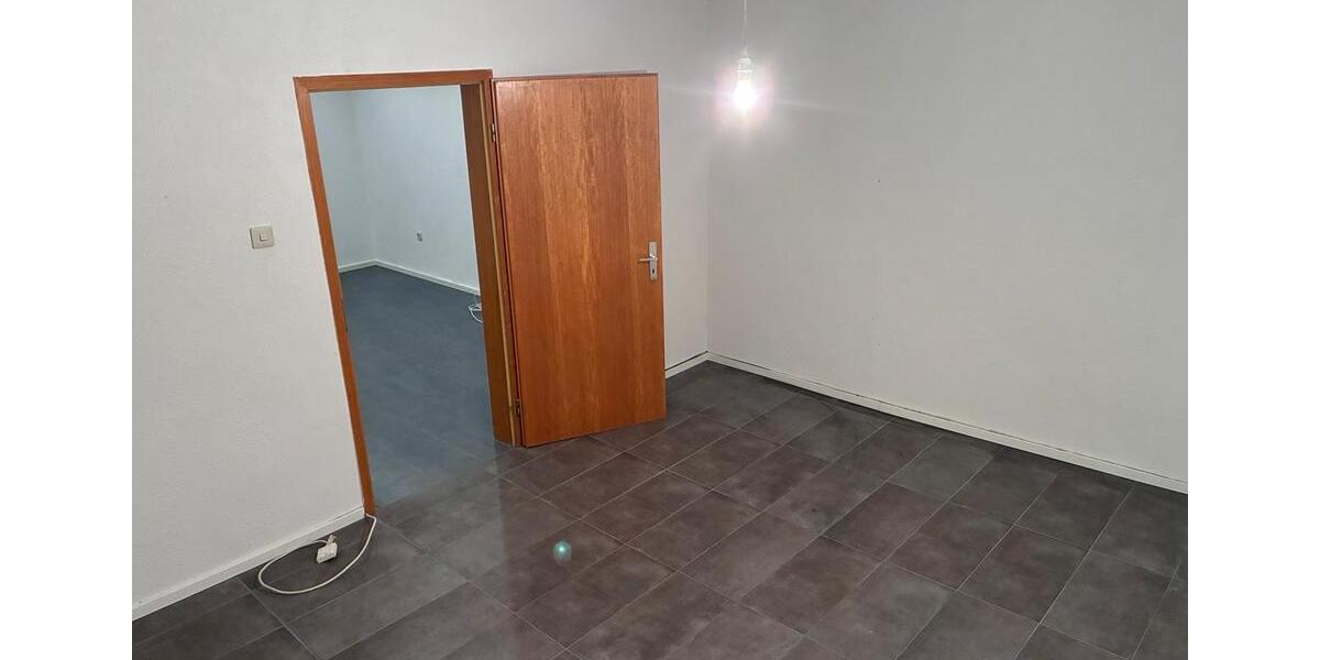 Wohnen auf Zeit Riedstadt - 5 Zimmer, 15 m&sup2;, 500&euro; | Angebot:26194049