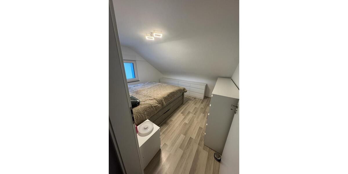 Dachgeschoßwohnung Pforzheim Eutingen - 2 Zimmer, 69 m&sup2;, 850&euro; | Angebot:26705297