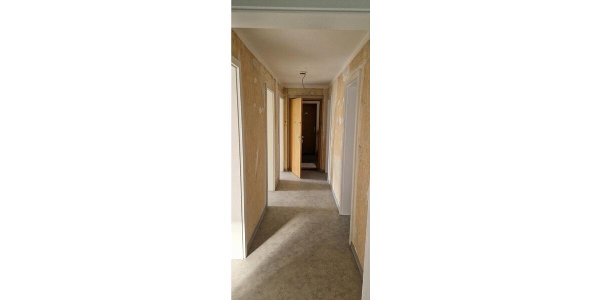 Etagenwohnung Roßleben-Wiehe Wiehe - 4 Zimmer, 68 m&sup2;, 472&euro; | Angebot:26041690