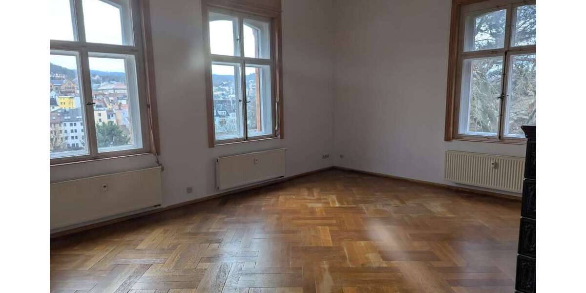 Etagenwohnung Pößneck - 3 Zimmer, 105 m&sup2;, 680&euro; | Angebot:25230603