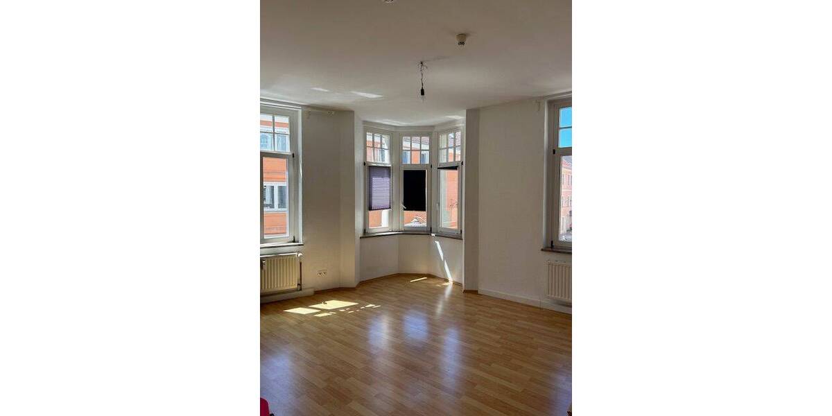 Etagenwohnung Weimar Altstadt - 2 Zimmer, 102 m&sup2;, 1.300&euro; | Angebot:26739890