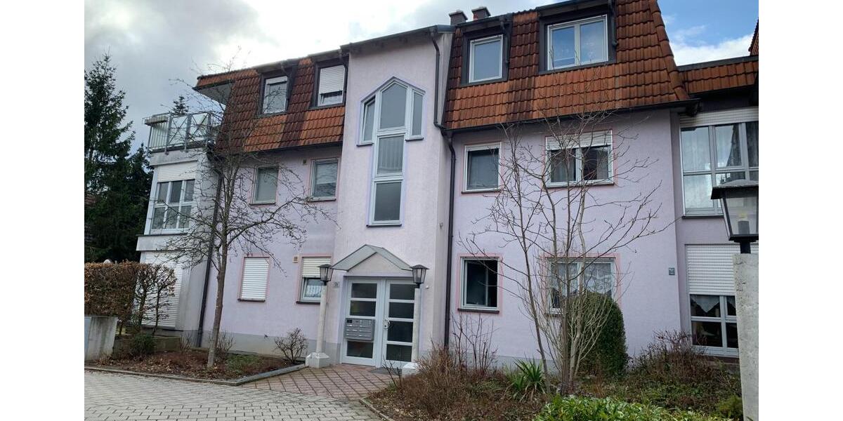 Sonnige 3-Zimmer-Wohnung in Neuendettelsau 3 zimmer