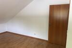 Dachgeschoßwohnung Lissendorf - 3 Zimmer, 143 m&sup2;, 1.050&euro; | Angebot:25056598
