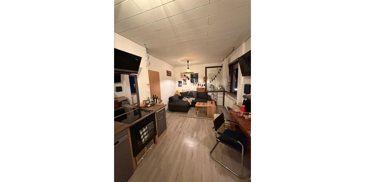 Zentrale 2-Zimmer-Wohnung an der Alten Mainbrücke, ab 15.02.2026 2 zimmer