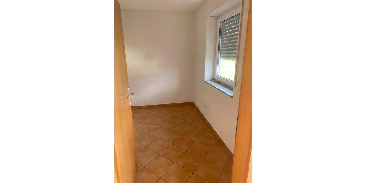 Einfamilienhaus Reinsfeld - 6 Zimmer, 110 m&sup2;, 950&euro; | Angebot:24788267