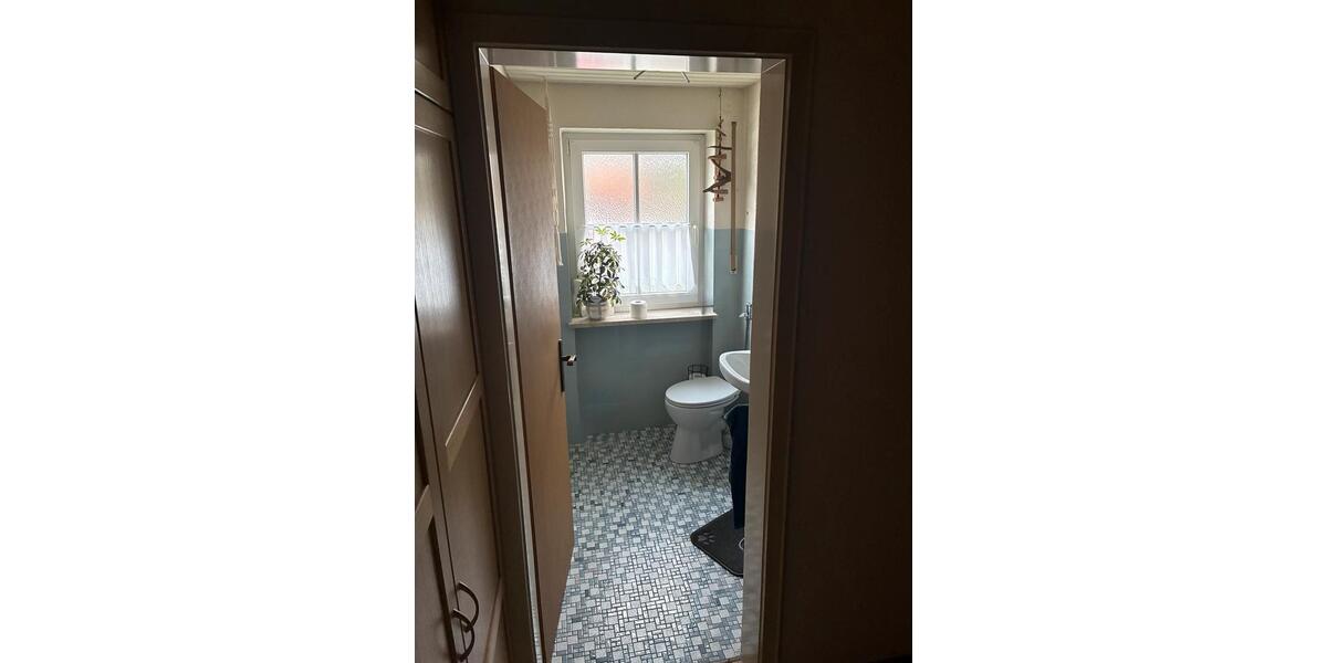 Erdgeschoßwohnung Marktl - 3 Zimmer, 100 m&sup2;, 900&euro; | Angebot:24940913