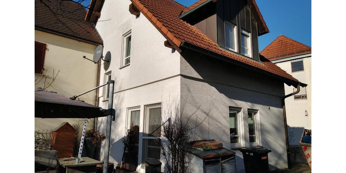 Etagenwohnung Ilshofen - 4 Zimmer, 80 m&sup2;, 850&euro; | Angebot:25855205