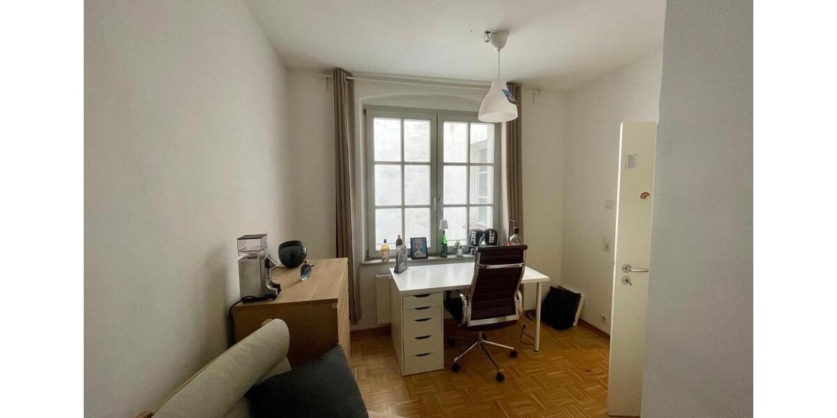 Etagenwohnung Regensburg Kumpfmühl - 1 Zimmer, 12 m&sup2;, 590&euro; | Angebot:26223735