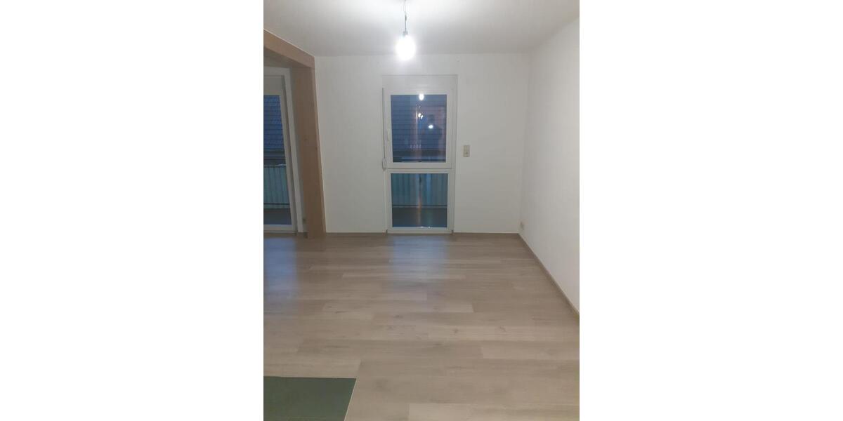 Etagenwohnung Steinheim am Albuch - 3 Zimmer, 73 m&sup2;, 657&euro; | Angebot:26620988