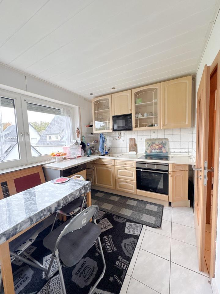 Komfortables Wohnen in Lippstadt – 3 Zimmer, Balkon, Tageslichtbad zimmer