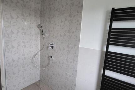 Wohnung Aldersbach - 3 Zimmer, 95 m&sup2;, 900&euro; | Angebot:26049434