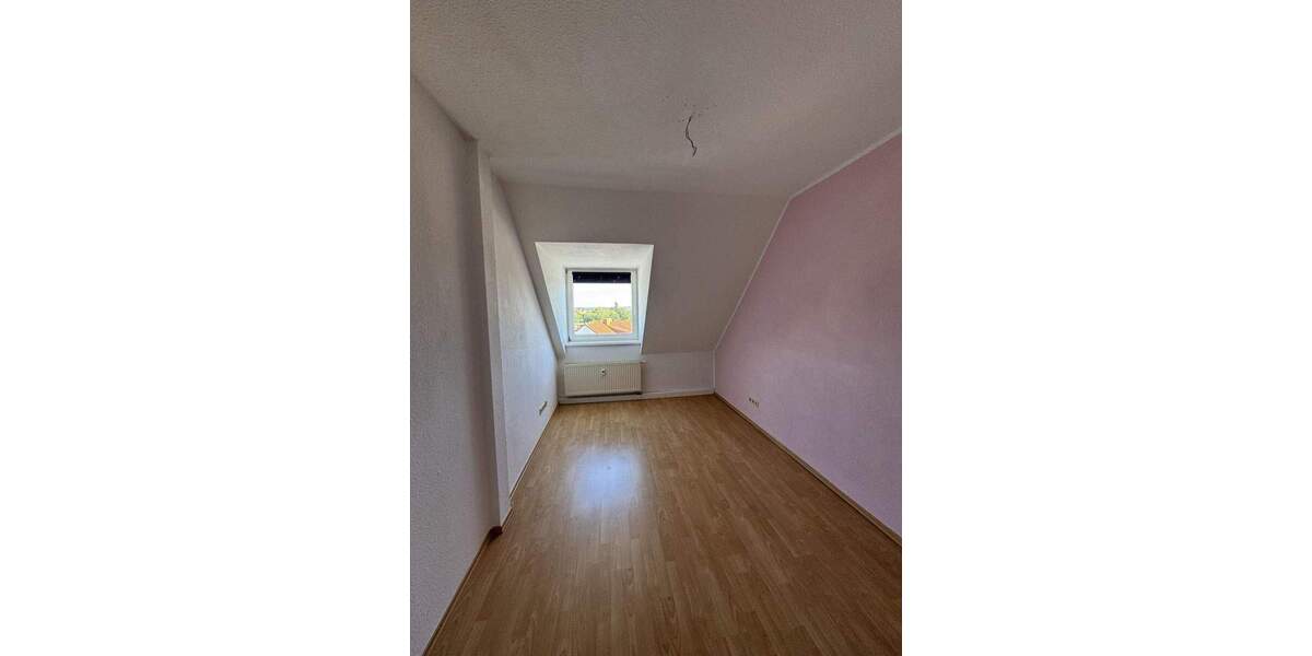 Etagenwohnung Naunhof Erdmannshain - 3 Zimmer, 97 m&sup2;, 700&euro; | Angebot:25701658