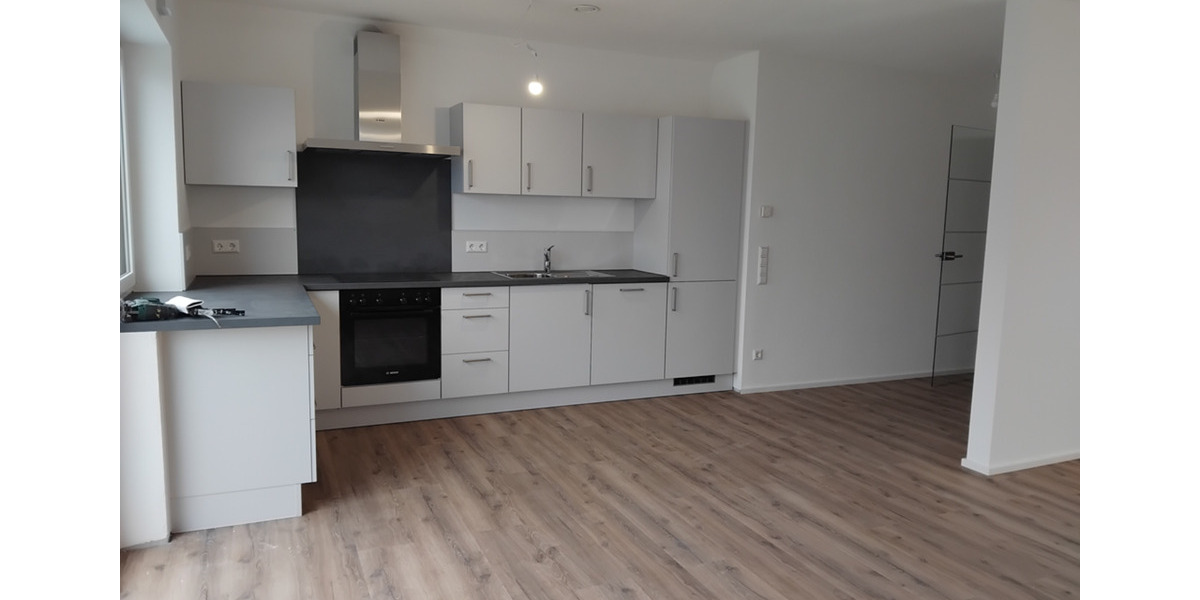 Dachgeschoßwohnung Bad Buchau - 3.5 Zimmer, 93 m&sup2;, 1.120&euro; | Angebot:24864804