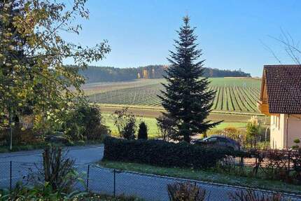 Wunderschönes Einfamilienwohnhaus mit toller Aussicht in ruhiger Lage zu vermieten. 6 zimmer
