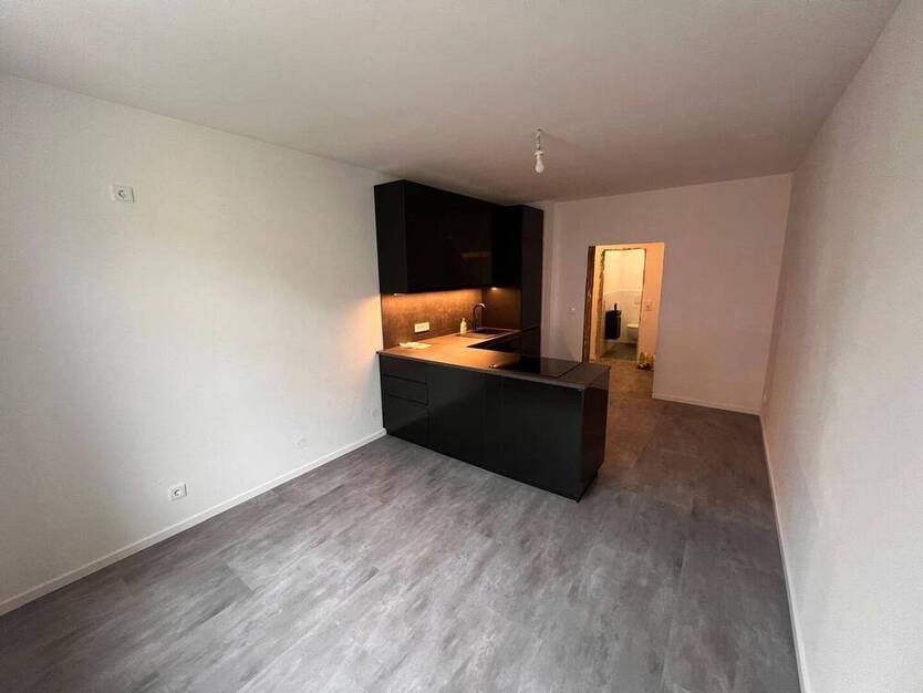 schuckelige 2 Zimmer Wohnung