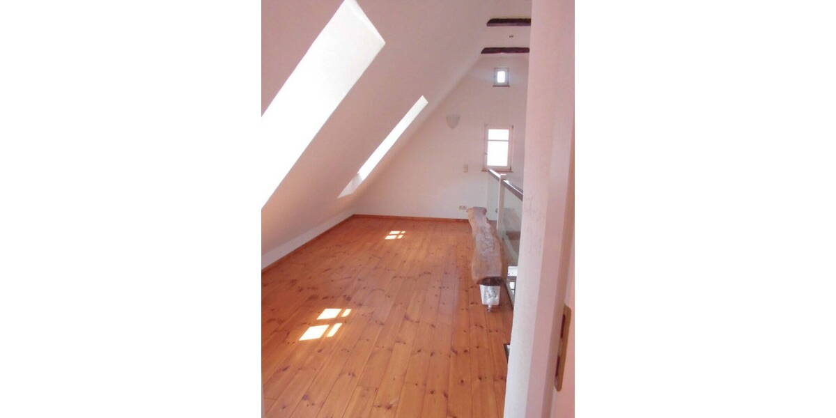 Mehrfamilienhaus, Wohnhaus Büdingen - 5 Zimmer, 165 m&sup2;, 1.540&euro; | Angebot:26837135