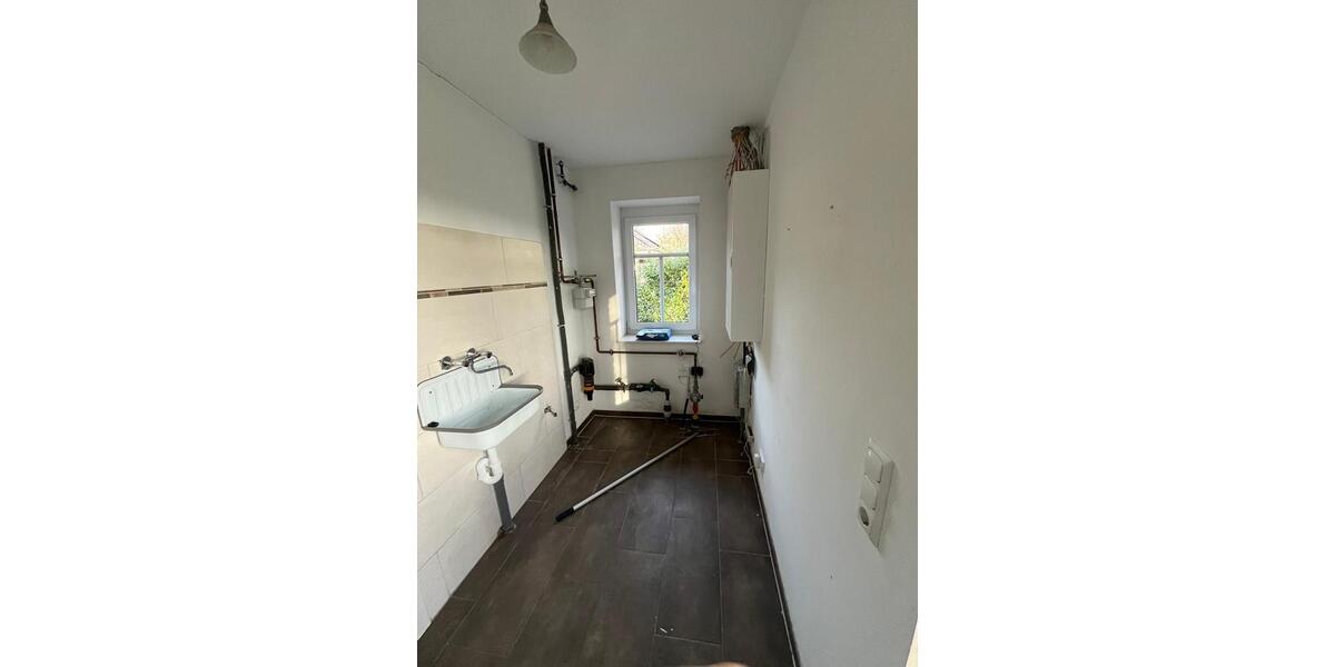 Erdgeschoßwohnung Groß Rheide - 3 Zimmer, 80 m&sup2;, 1.100&euro; | Angebot:24474198