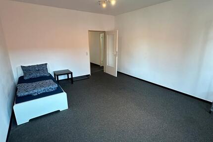 Wohnung Geislingen an der Steige - 5 Zimmer, 223 m&sup2;, 480&euro; | Angebot:24472380