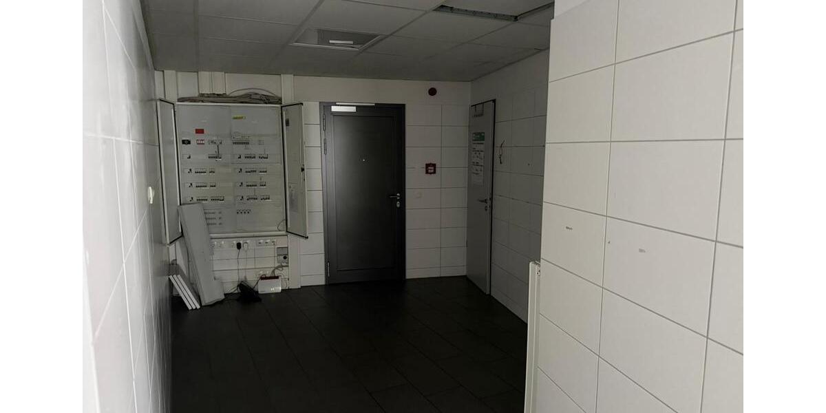 Gewerbeobjekt Stade - 3.450&euro; | Angebot:26201301