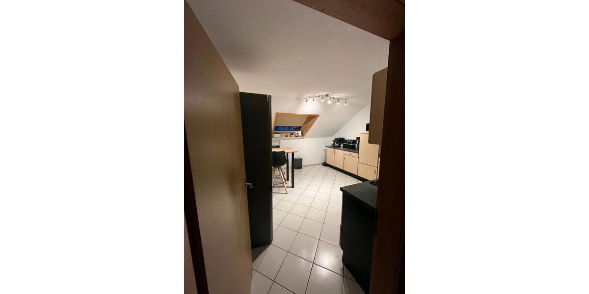 Dachgeschoßwohnung Schauenburg - 3 Zimmer, 98 m&sup2;, 600&euro; | Angebot:24846661