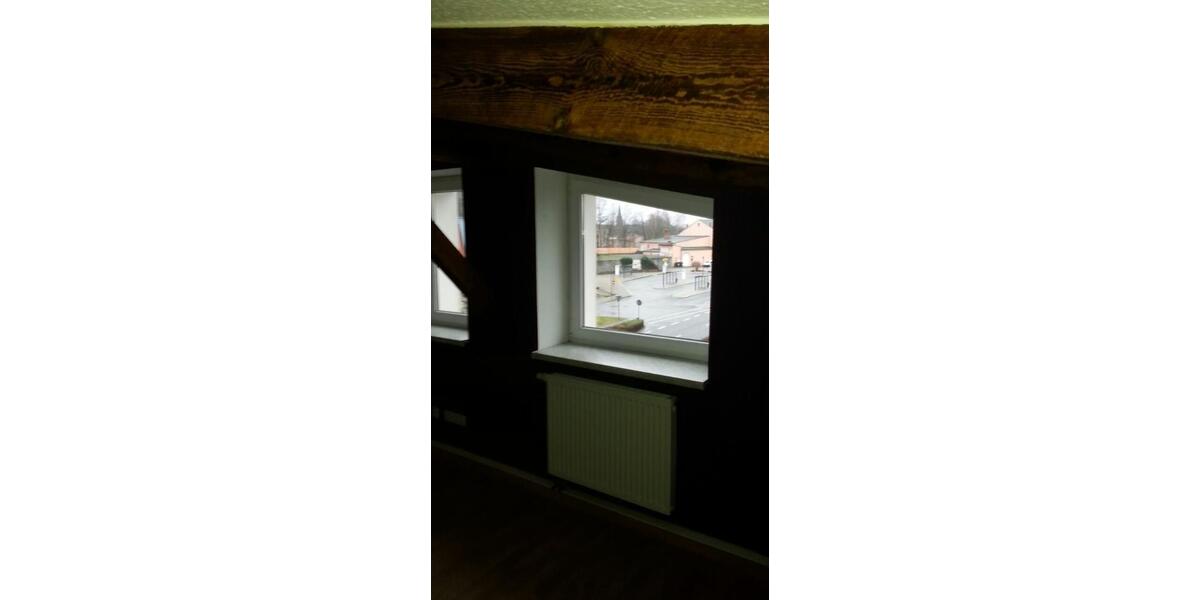 Dachgeschoßwohnung Döbern - 3 Zimmer, 76 m&sup2;, 450&euro; | Angebot:24811658