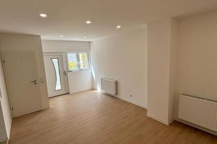 Wohnung Saarlouis - 2 Zimmer, 60 m&sup2;, 680&euro; | Angebot:26285112