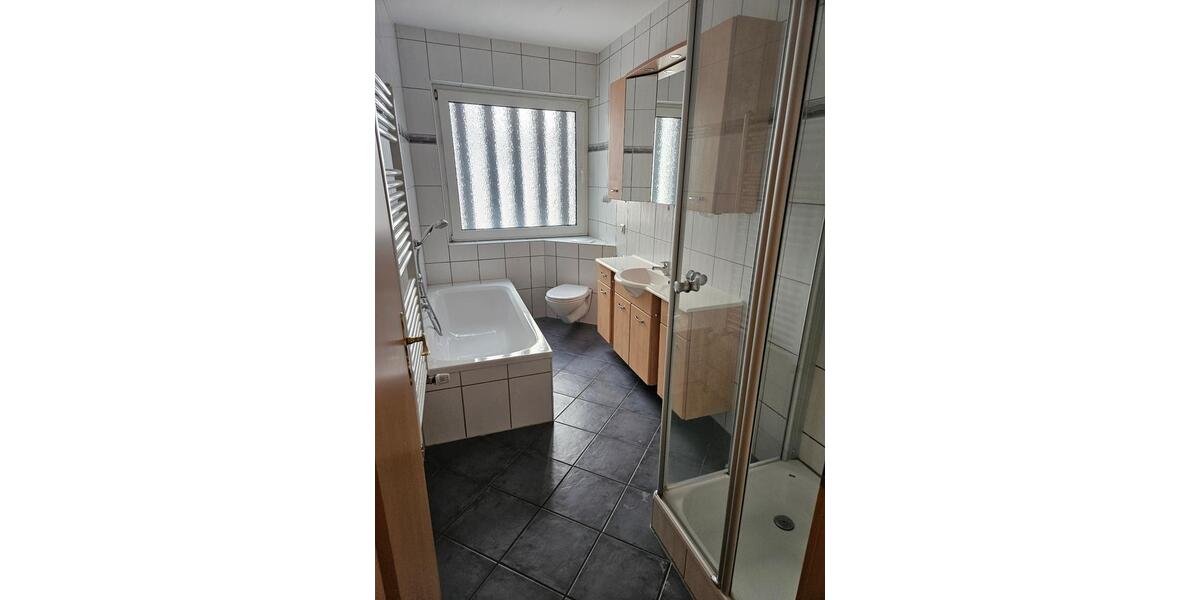Etagenwohnung Pirmasens - 2 Zimmer, 54 m&sup2;, 440&euro; | Angebot:24382497
