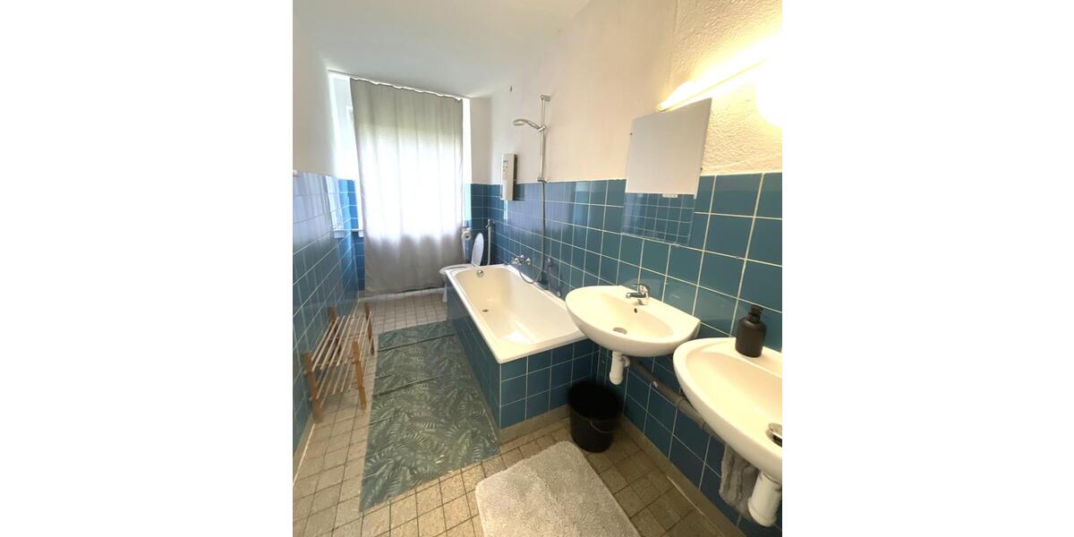 Wohnen auf Zeit Moers - 3 Zimmer, 92 m&sup2;, 15&euro; | Angebot:23821127