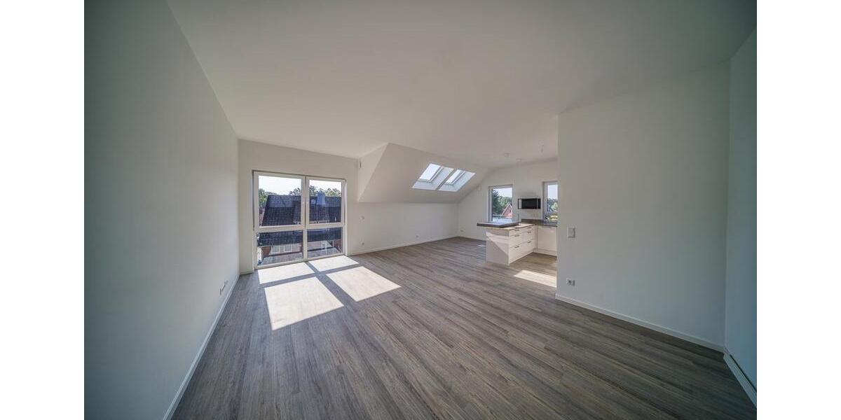 Dachgeschoßwohnung Agathenburg - 5 Zimmer, 122 m&sup2;, 1.595&euro; | Angebot:26379902