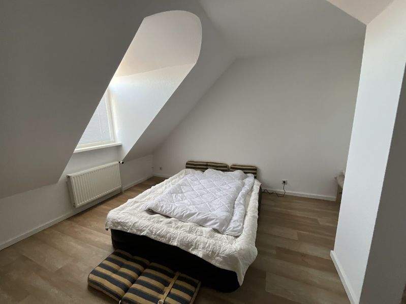 2-Zimmer Dachgeschosswohnung im Magniviertel 2 zimmer