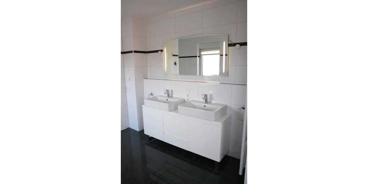 Einfamilienhaus Cloppenburg - 3 Zimmer, 107 m&sup2;, 1.000&euro; | Angebot:26421254