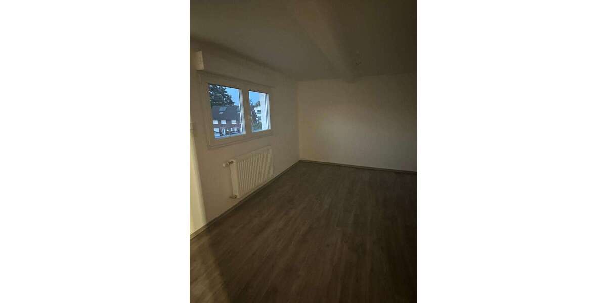 Etagenwohnung Hennef - 2 Zimmer, 57 m&sup2;, 700&euro; | Angebot:25995866
