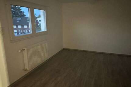 Wohnung Hennef - 2 Zimmer, 57 m&sup2;, 700&euro; | Angebot:25995866