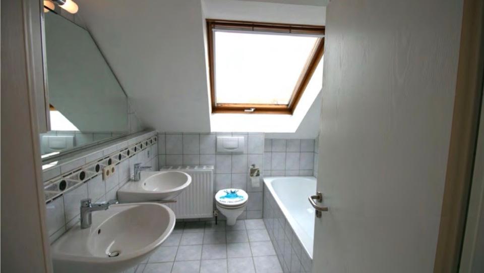 Dachgeschoßwohnung Elchingen Oberelchingen - 4 Zimmer, 84 m&sup2;, 800&euro; | Angebot:25843187