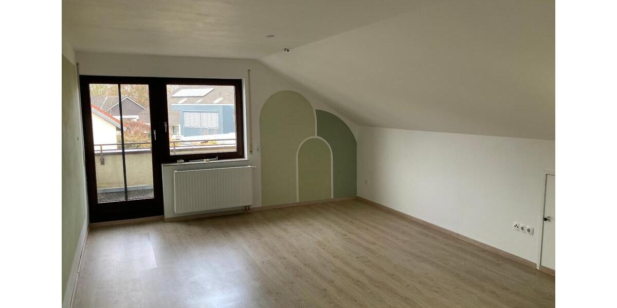 Dachgeschoßwohnung Schwäbisch Gmünd Bargau - 2 Zimmer, 49 m&sup2;, 410&euro; | Angebot:25219828