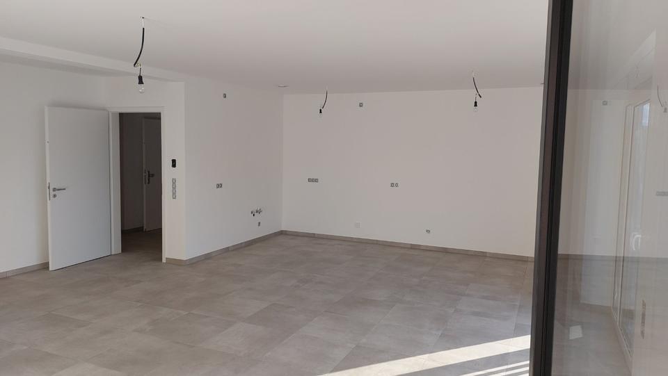 Einfamilienhaus Wadern - 2 Zimmer, 71 m&sup2;, 1.100&euro; | Angebot:21428219