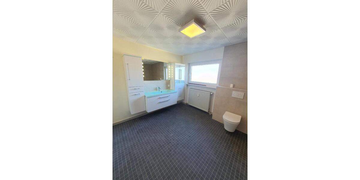 Wohnen auf Zeit Bad Wimpfen - 7 Zimmer, 130 m&sup2;, 18&euro; | Angebot:18618961