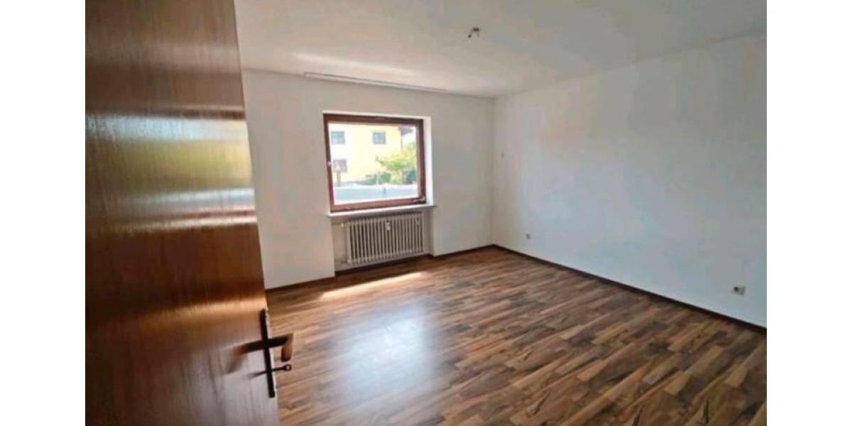 Erdgeschoßwohnung Hutthurm - 5 Zimmer, 117 m&sup2;, 850&euro; | Angebot:25651007