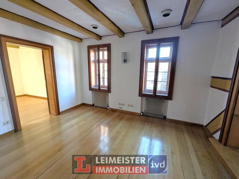 EXKLUSIVES WOHNEN UND ARBEITEN IM ÄLTESTEN FACHWERKHAUS ASCHAFFENBURGS! zimmer