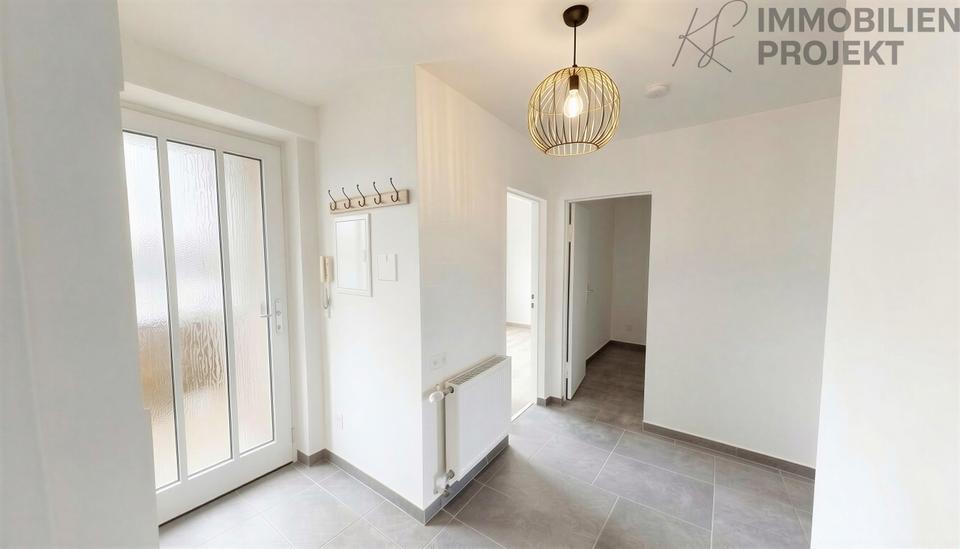 Dachgeschoßwohnung Bayreuth City - 3 Zimmer, 67 m&sup2;, 860&euro; | Angebot:25978582