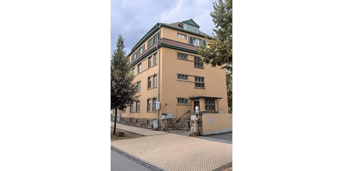 Dachgeschoßwohnung Arnstadt - 3 Zimmer, 80 m&sup2;, 850&euro; | Angebot:26549036