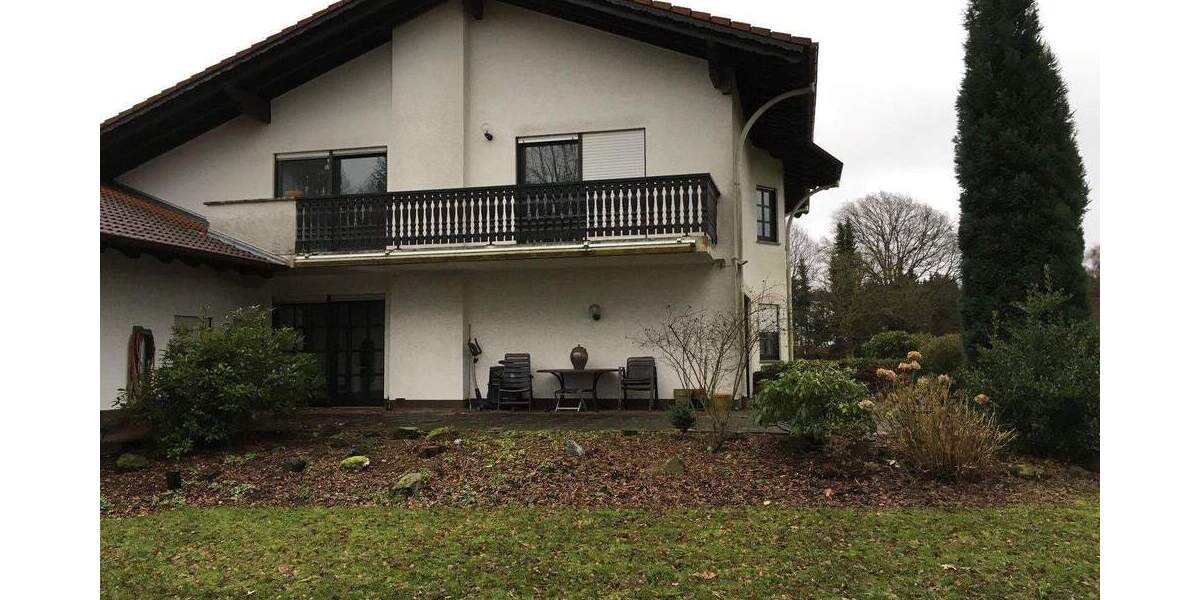 Wohnhaus in besonderer Lage 1 zimmer