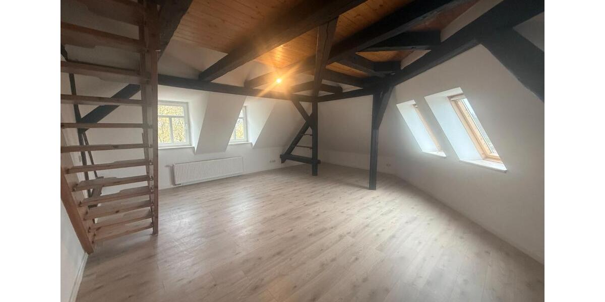 Dachgeschoßwohnung Halberstadt - 3 Zimmer, 78 m&sup2;, 390&euro; | Angebot:26144986