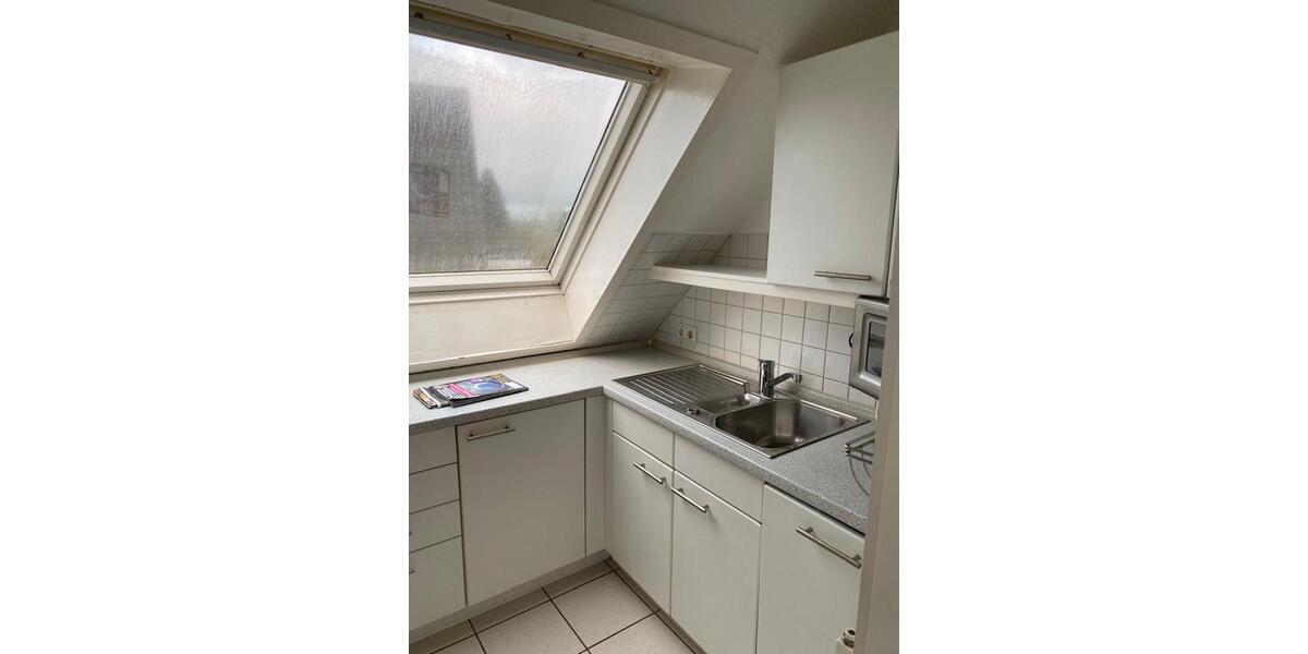 Dachgeschoßwohnung Oldenburg Eversten - 1.5 Zimmer, 50 m&sup2;, 740&euro; | Angebot:25892732